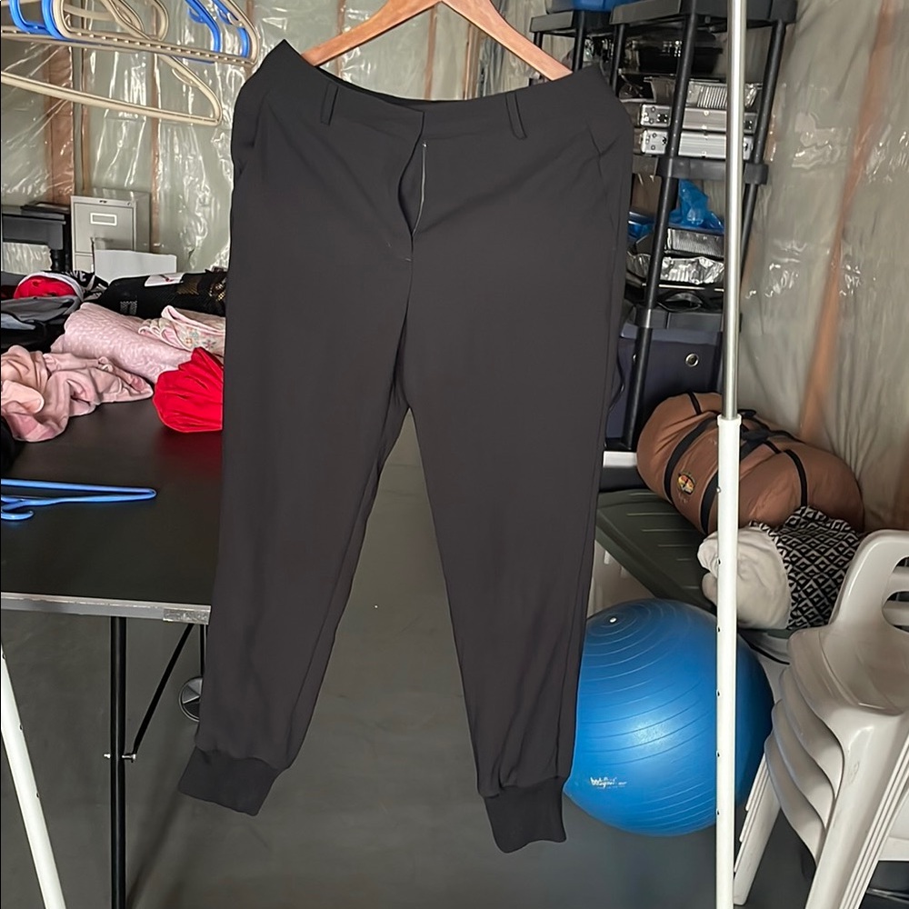 Womens DKNY pants